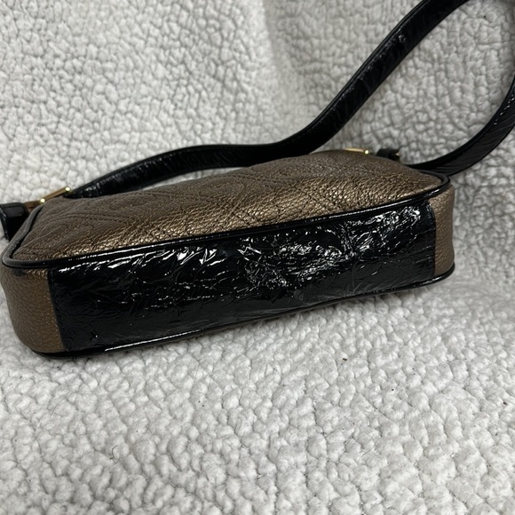 Super cute Bobbi Sharif Genuine Leather Bag, Black & Bronze with black trim - Picture 5 of 8